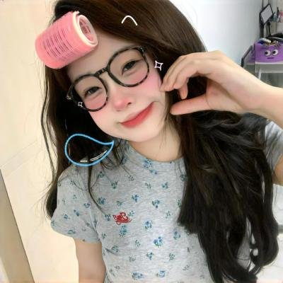 昭昭明月映孤舟